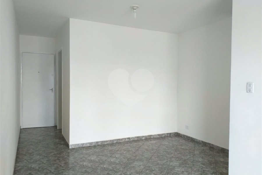 Apartamento à venda com 3 quartos em Vila Guilherme, São Paulo, SP