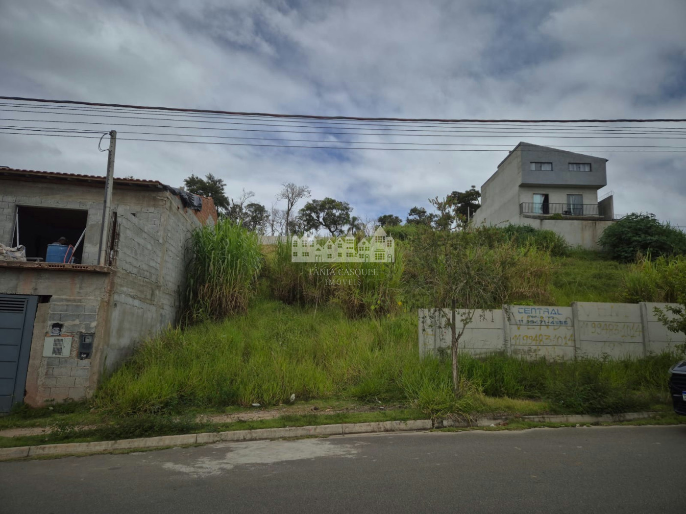 Terreno à venda em Residencial Jardins da Catalunha, Atibaia, SP