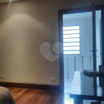 Sobrado à venda com 4 quartos, sendo 2 suítes,  em Bela Aliança, São Paulo, SP