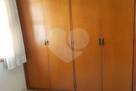 Sobrado à venda com 3 quartos, sendo 1 suíte,  em Jardim Olympia, São Paulo, SP