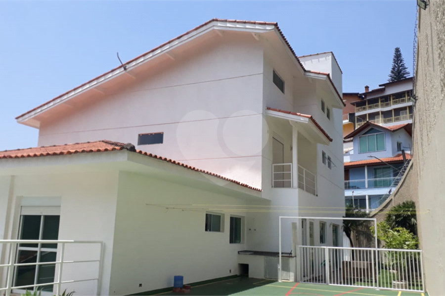 Sobrado à venda com 4 suítes em Tremembé, São Paulo, SP
