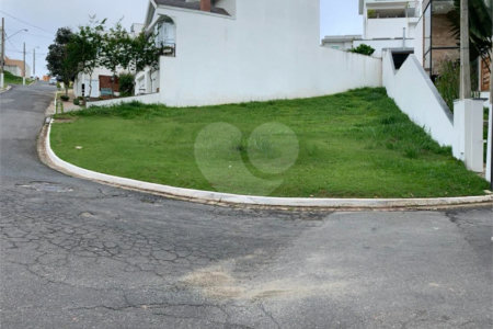 Terreno à venda no condomínio Mosaico da Serra, Mogi das Cruzes - SP