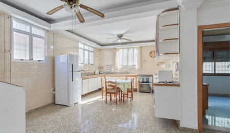 Casa à venda com 3 quartos, sendo 1 suíte, em Brooklin, São Paulo, SP