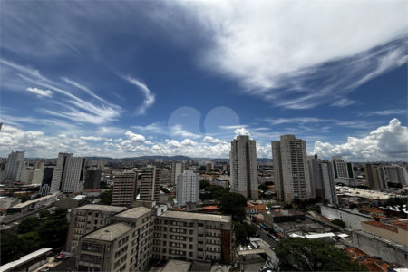 Apartamento à venda com 3 suítes em Vila Romana, São Paulo, SP