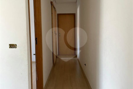 Sobrado à venda com 3 quartos, sendo 1 suíte,  em Jardim Cambuci, Mogi das Cruzes, SP