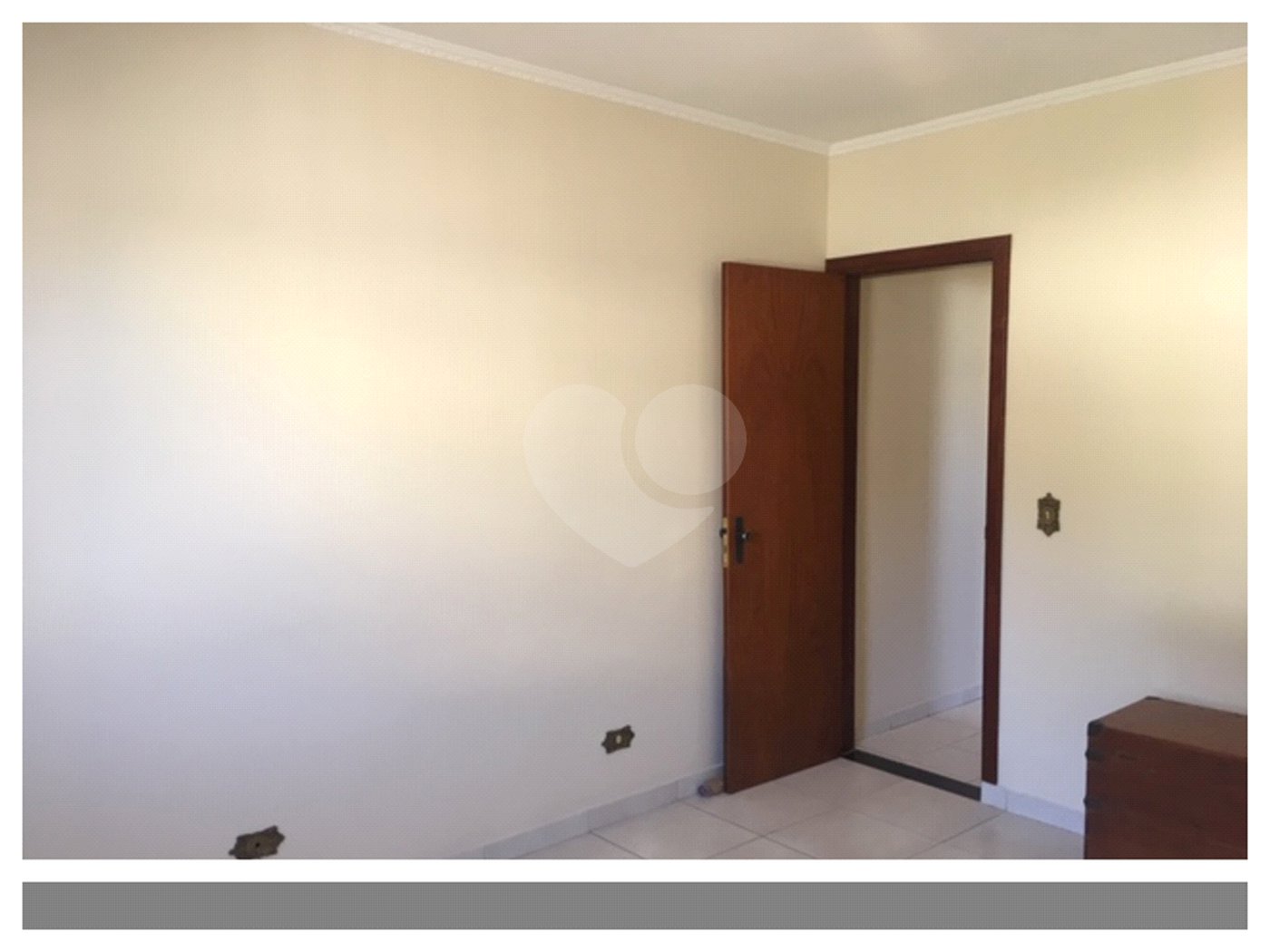 Sobrado à venda com 3 quartos, sendo 1 suíte, em Vila Guilherme, São Paulo, SP