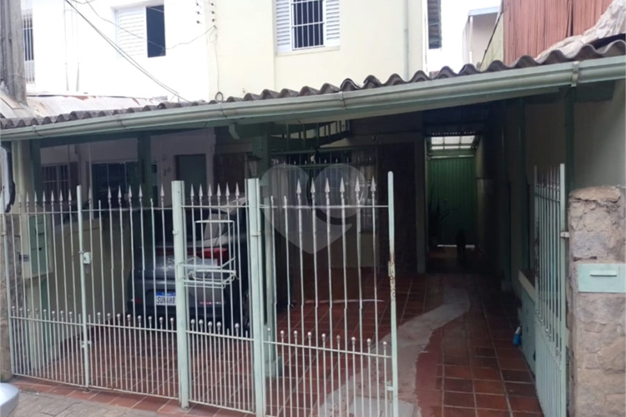 Sobrado à venda com 4 quartos em Vila Guilherme, São Paulo, SP