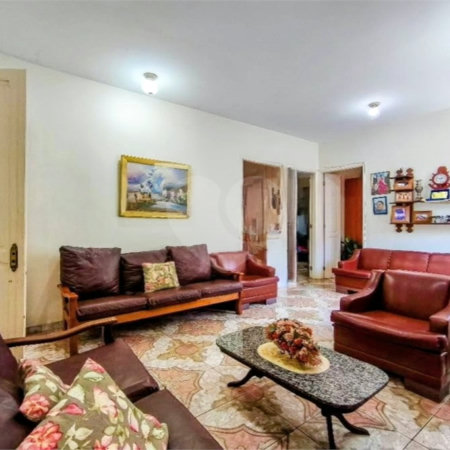 Casa à venda com 4 quartos, sendo 3 suítes, em Maracanã, Rio de Janeiro, RJ