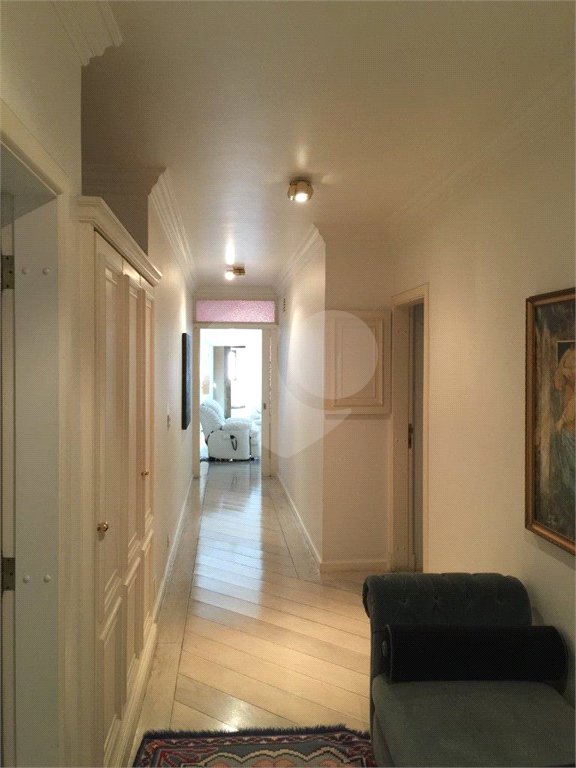 Apartamento à venda com 4 quartos, sendo 3 suítes, em Bosque da Saúde, São Paulo, SP