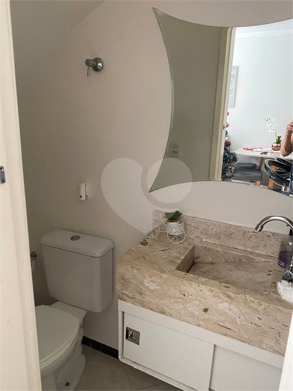 Casa à venda com 2 suítes no condomínio Real Iraci, São Paulo - SP