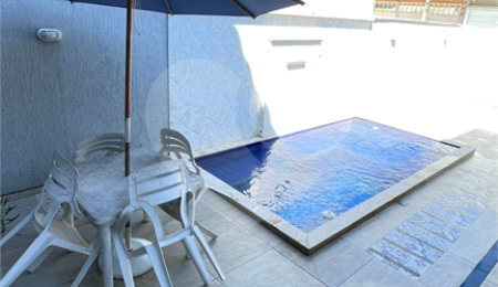 Casa à venda com 3 quartos, sendo 2 suítes,  em Rasa, Armação dos Búzios, RJ