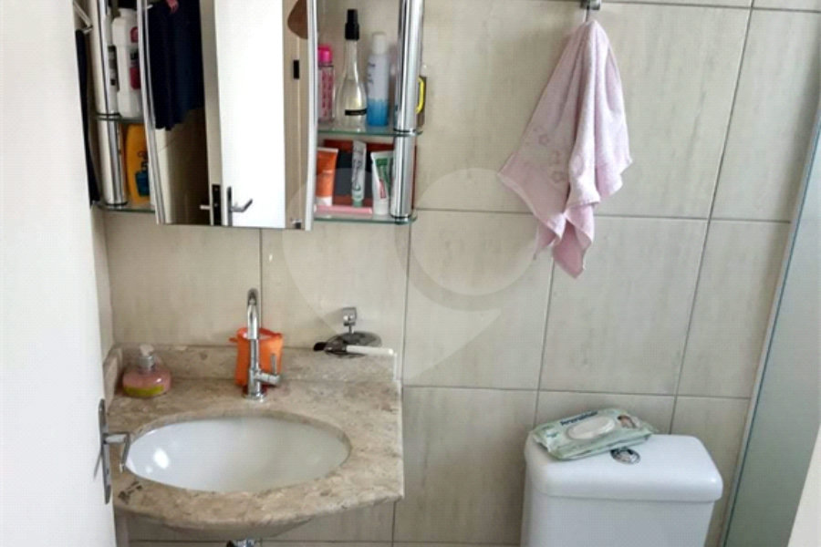 Sobrado à venda com 3 quartos, sendo 1 suíte,  em Jaçanã, São Paulo, SP