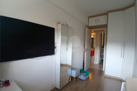 Apartamento à venda com 2 quartos, sendo 1 suíte,  em Bairro do Cambará, São Roque, SP