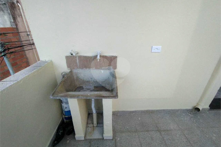 Casa Térrea à venda com 3 quartos em Santa Teresinha, São Paulo, SP