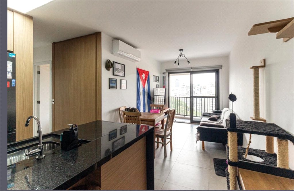 Apartamento à venda com 2 quartos, sendo 1 suíte, em Santa Efigênia, São Paulo, SP