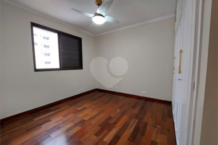 Apartamento à venda com 3 quartos, sendo 1 suíte, em Sumaré, São Paulo, SP