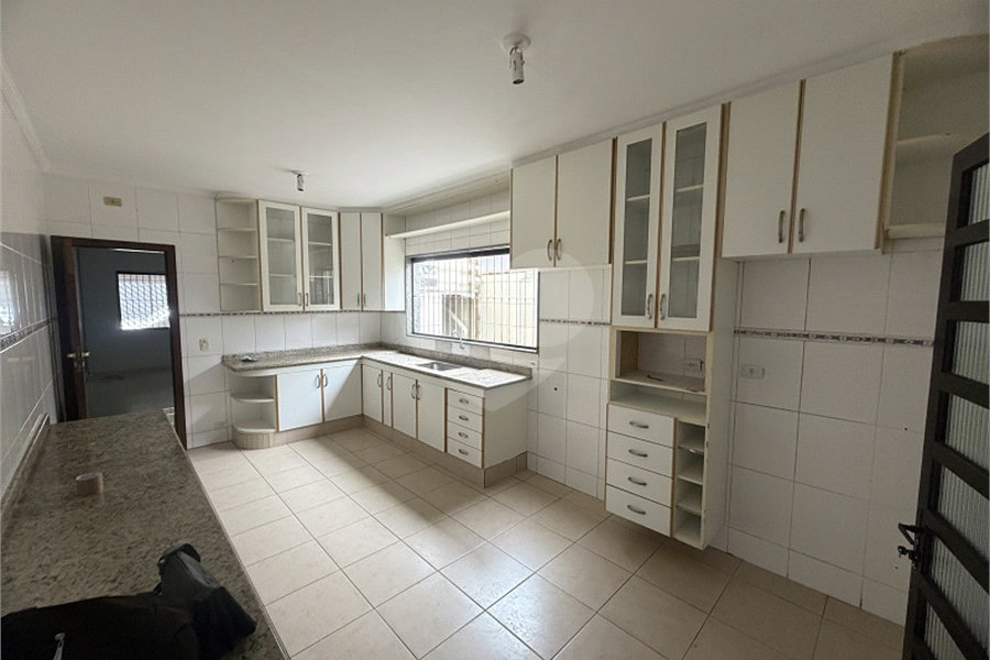 Sobrado à venda com 3 quartos em Limão, São Paulo, SP