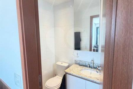 Cobertura à venda com 3 quartos, sendo 1 suíte,  em Tijuca, Rio de Janeiro, RJ