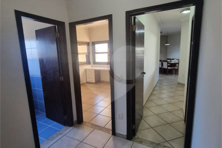 Casa à venda ou para alugar com 3 quartos, sendo 1 suíte, no condomínio Terras de Vinhedo, Vinhedo - SP