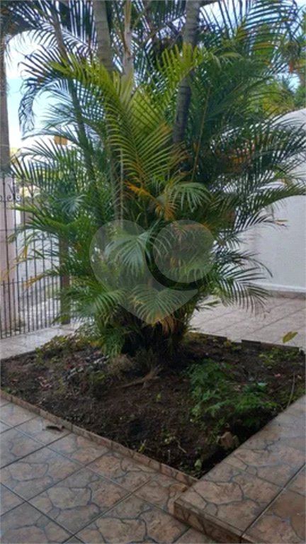 CASA A VENDA COM 125M², 2 DORMITÓRIOS, 1 BANHEIRO, 1 VAGA, TAUBATÉ/SP.