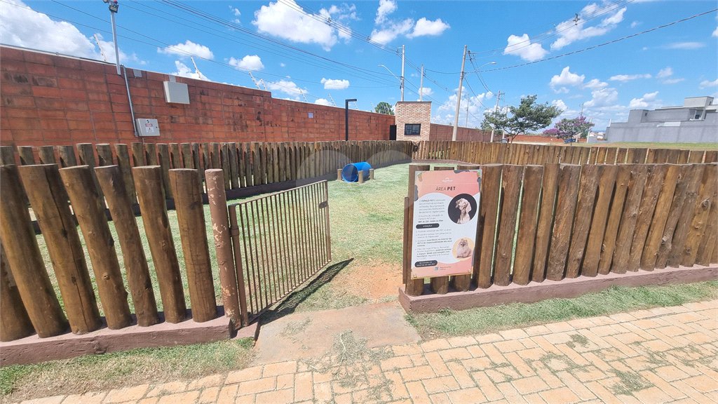 Casa à venda com 3 quartos, sendo 1 suíte,  no condomínio Residencial Villagio Wanel, Sorocaba - SP