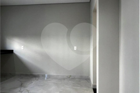 Casa à venda com 4 suítes no condomínio Bella Cittá Villagio I, Mogi das Cruzes - SP