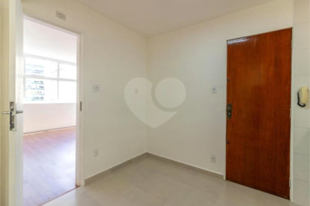 Apartamento à venda com 2 quartos, sendo 1 suíte, em Pinheiros, São Paulo, SP