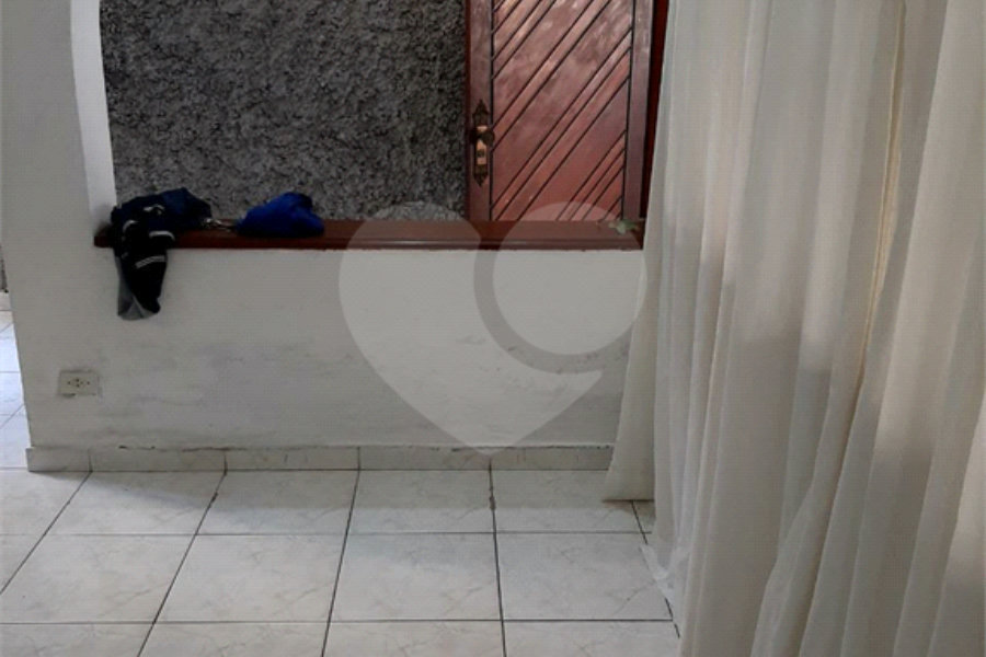 Sobrado à venda com 2 quartos em Santana, São Paulo, SP