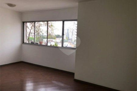 Apartamento à venda ou para alugar com 3 quartos, sendo 1 suíte, em Alto da Lapa, São Paulo, SP
