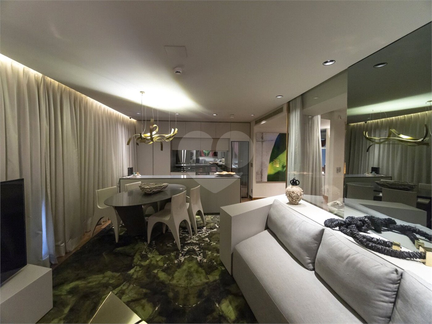Apartamento à venda com 1 quarto em Vila Olímpia, São Paulo, SP