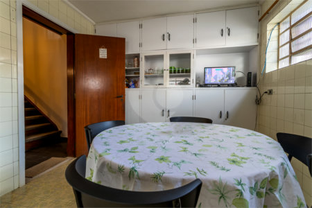 Casa à venda com 3 quartos, sendo 1 suíte, em Chácara Santo Antônio (zona Sul), São Paulo, SP