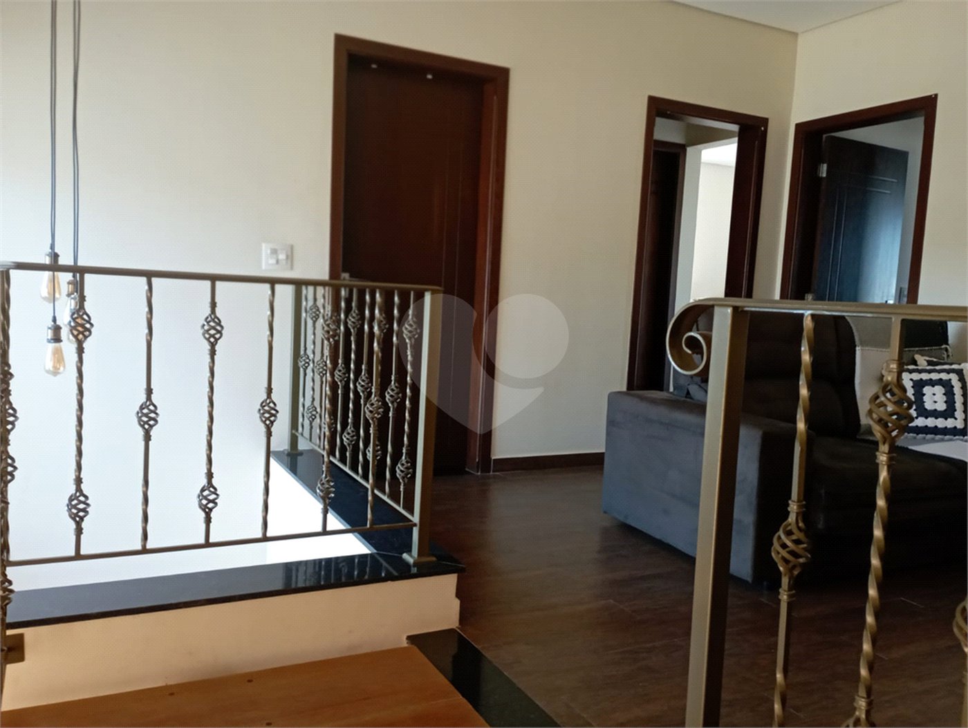 Casa à venda com 3 suítes no condomínio Campos do Conde Ii, Paulínia - SP