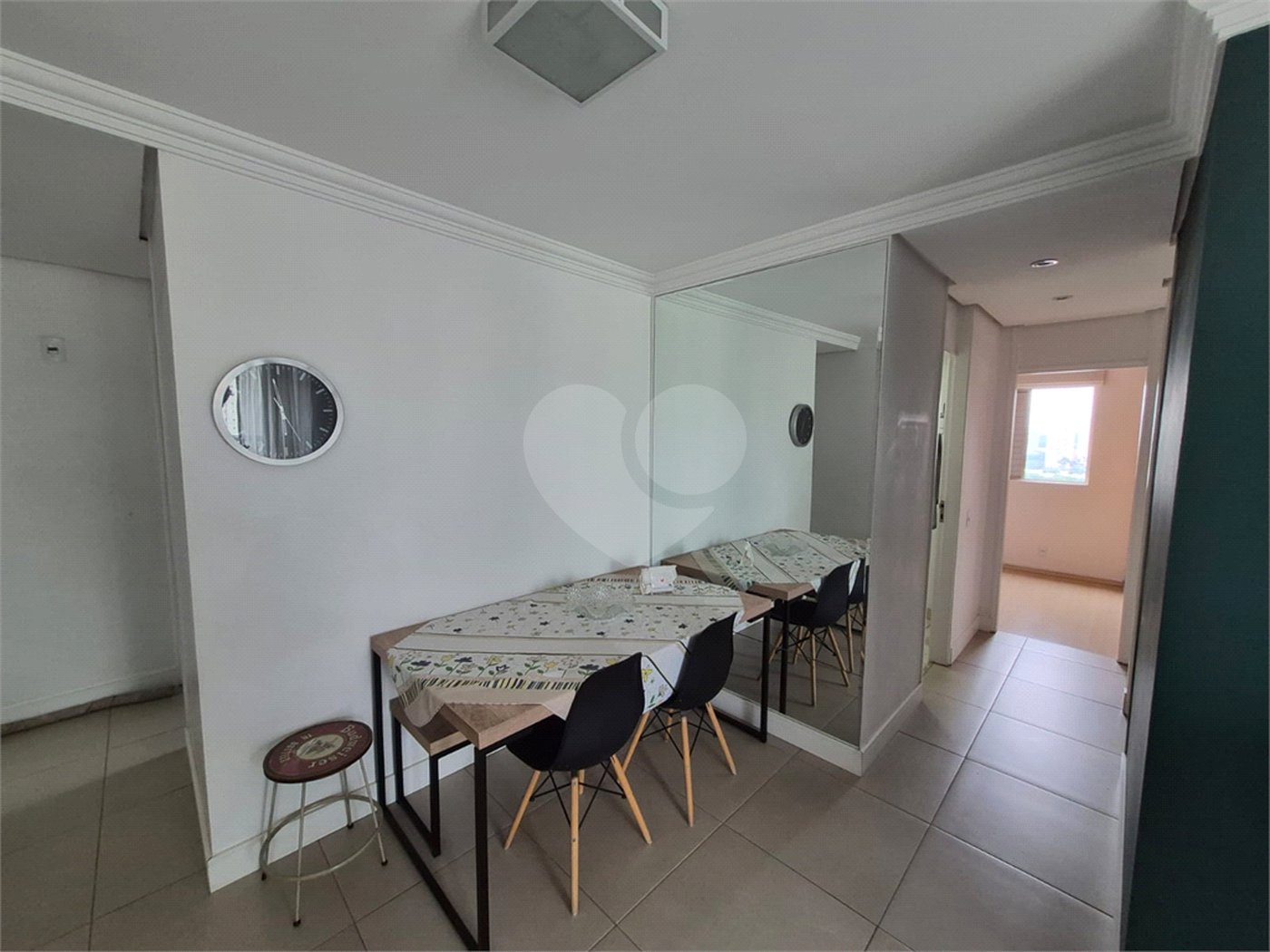 Apartamento à venda com 2 quartos em Vila Isa, São Paulo, SP