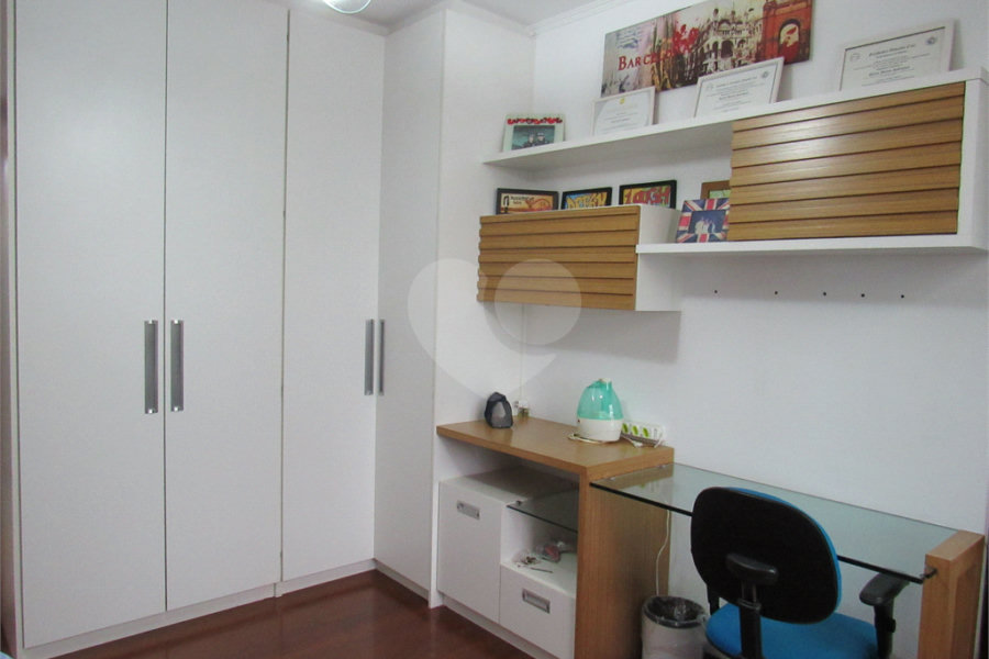Sobrado à venda com 4 quartos, sendo 2 suítes, em Tremembé, São Paulo, SP
