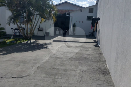 Casa à venda com 2 quartos, sendo 1 suíte, em Parque Residencial Vale do Sol, Araraquara, SP