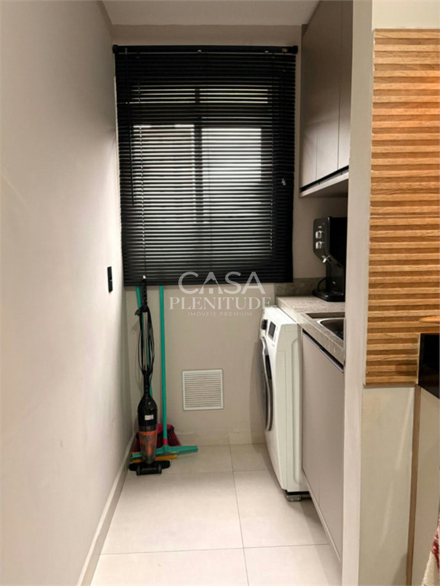 Apartamento à venda com 2 quartos, sendo 1 suíte,  em Jardim Americano, Sorocaba, SP