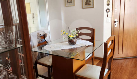 Apartamento à venda com 3 quartos, sendo 1 suíte,  em Vila Monumento, São Paulo, SP