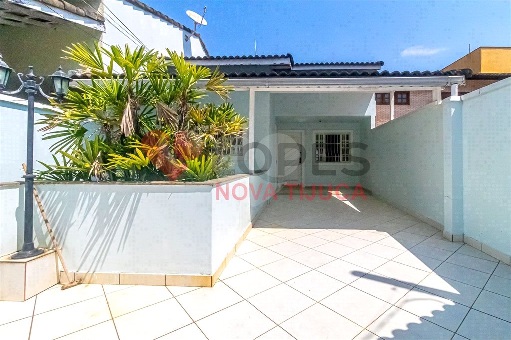 Casa de Vila à venda com 3 quartos, sendo 1 suíte, em Freguesia (jacarepaguá), Rio de Janeiro, RJ