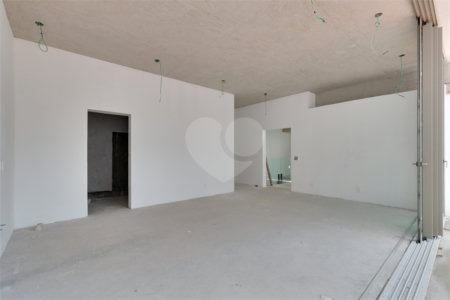 Casa à venda com 3 suítes no condomínio Residencial Heron 140, São Paulo - SP