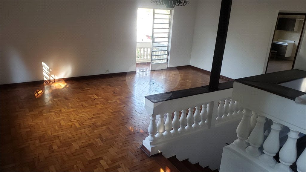 Sobrado à venda com 3 quartos, sendo 1 suíte, em Horto, São Paulo, SP