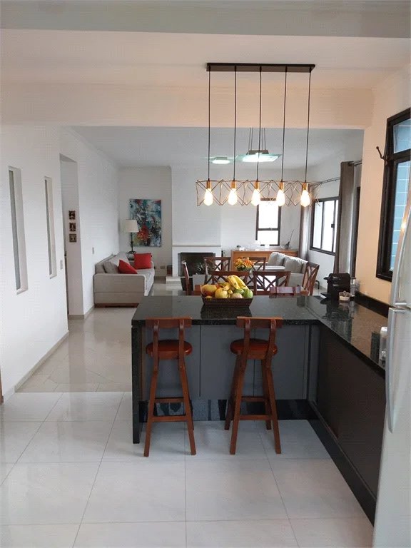 Apartamento à venda com 4 quartos, sendo 1 suíte, em Vila Ipojuca, São Paulo, SP