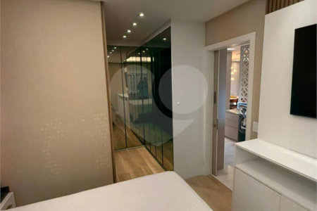 Apartamento à venda com 2 quartos, sendo 1 suíte, em Barra Funda, São Paulo, SP