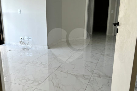 Apartamento à venda com 2 quartos, sendo 1 suíte, em Vila Roma, Itu, SP