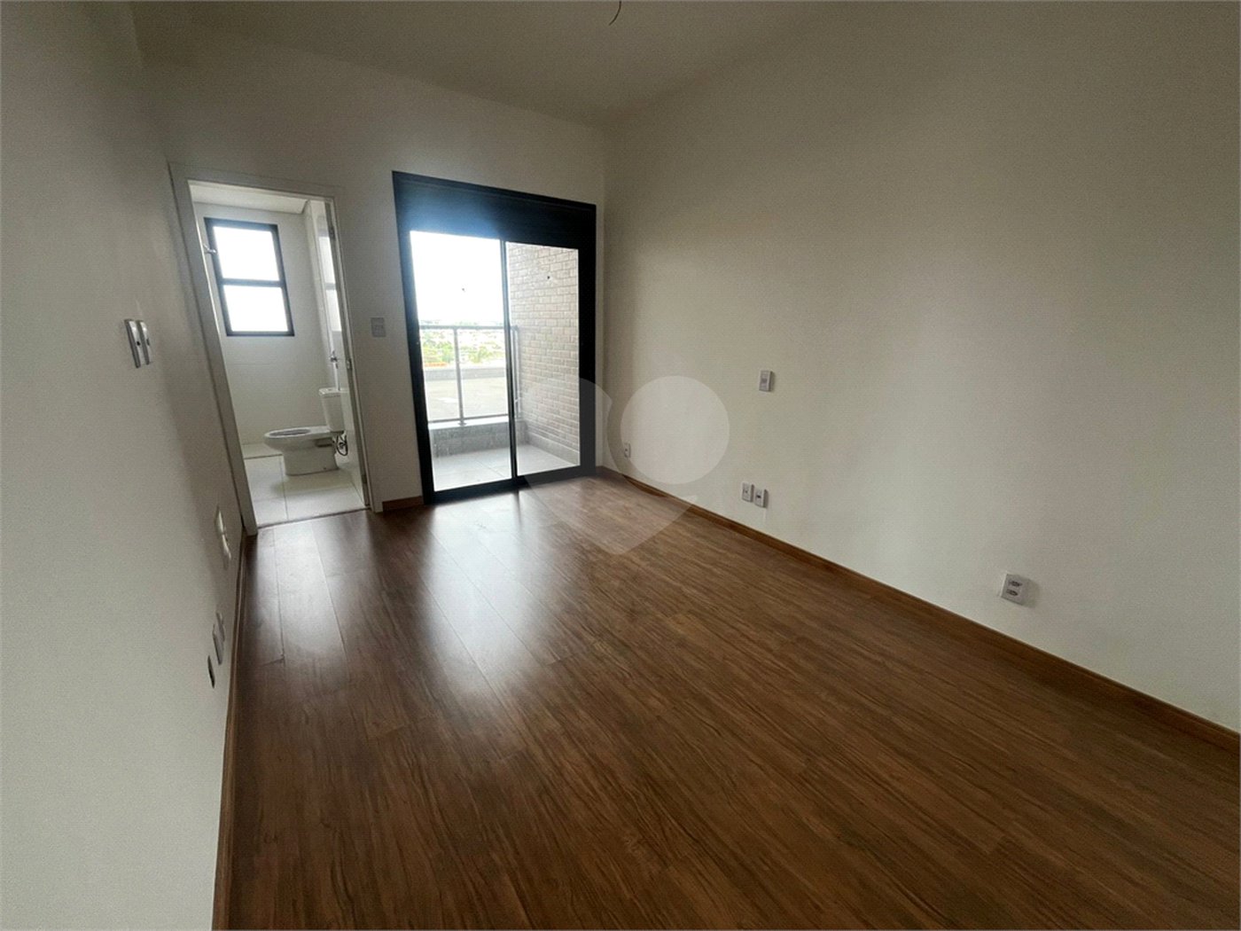 Apartamento à venda com 3 suítes no Centro, Itapetininga, SP