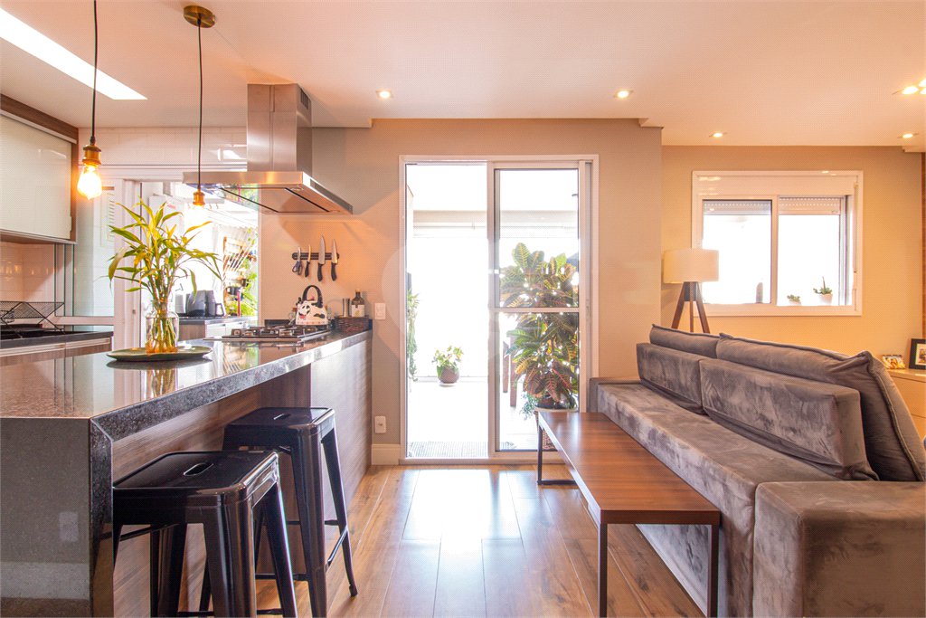 Apartamento à venda com 2 quartos, sendo 1 suíte, em Santo Amaro, São Paulo, SP
