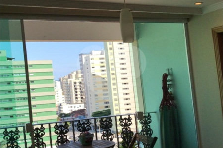 Apartamento à venda com 2 quartos, sendo 1 suíte,  em Itararé, São Vicente, SP