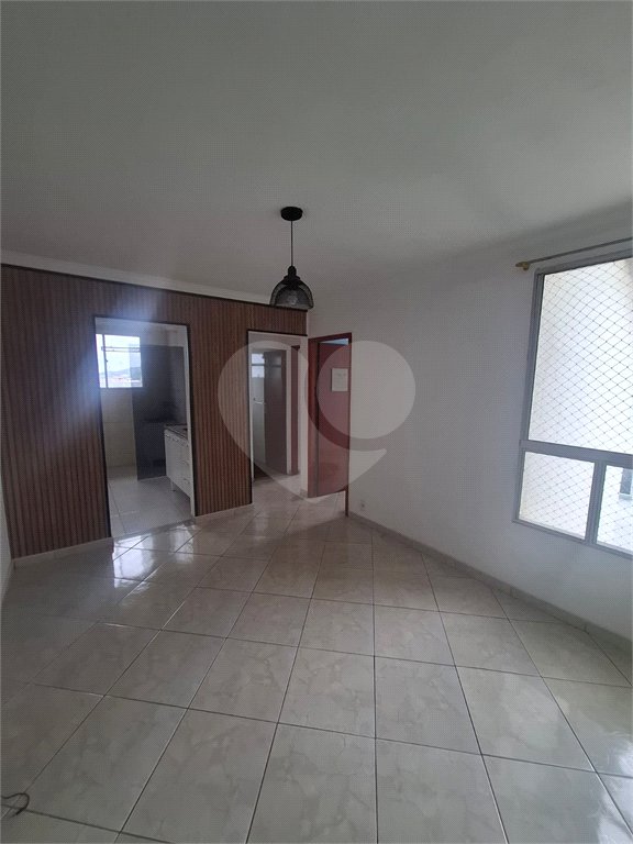 Apartamento para alugar com 2 quartos em Santíssimo, Rio de Janeiro, RJ