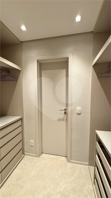 Apartamento à venda ou para alugar com 1 suíte em Itaim Bibi, São Paulo, SP