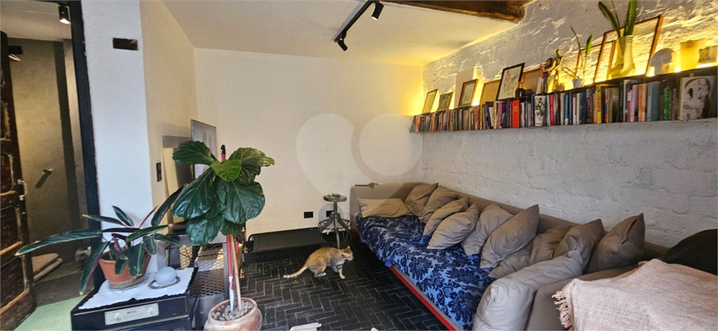 Apartamento à venda com 2 suítes em Santa Cecília, São Paulo, SP