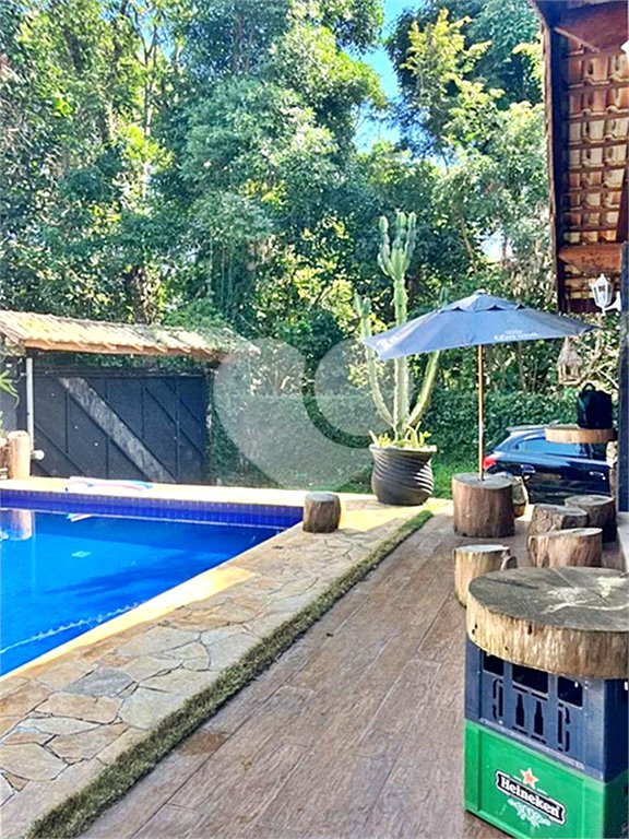 Casa à venda com 4 suítes no condomínio Sausalito, Mairiporã - SP